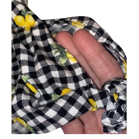 Ladies Chloe + Rene Brand Gingham Patterned BLK WHT Blouse w/Lemon Details SZ XL - Picture 4 of 5